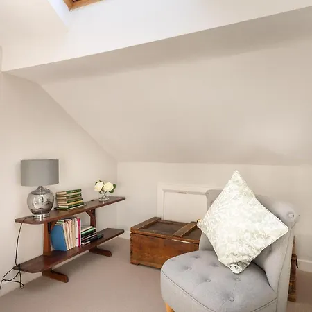 Holiday home 5 Bed In Oc-lr078