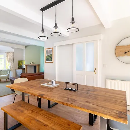 5 Bed In Oc-lr078 *