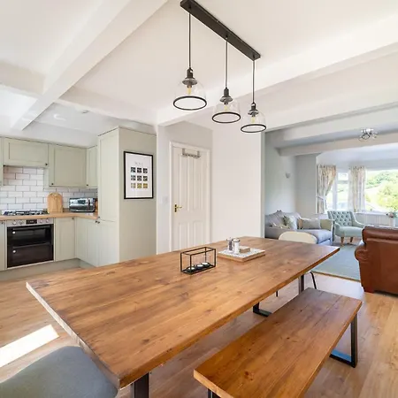 5 Bed In Oc-lr078 *