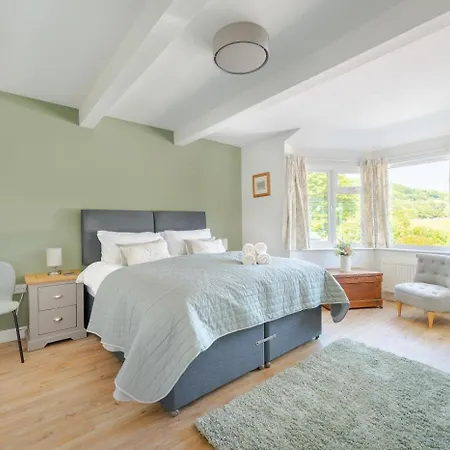 Holiday home 5 Bed In Oc-lr078 *